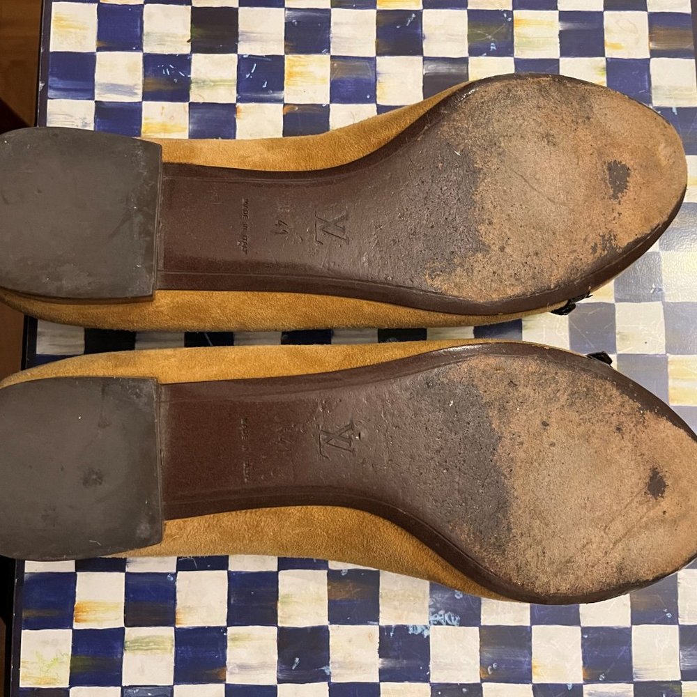 100% Authentic Louis Vuitton Suede Beige Logo Ballet Flats 41 11 - Picture 6 of 9